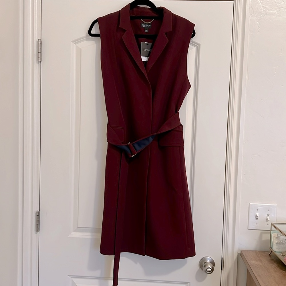 NWT Topshop Sleeveless Belted Trench Coat Burgundy sz 10